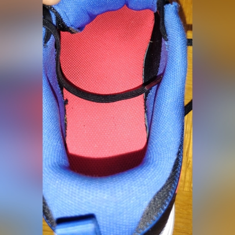 Nike Cosmic Runner PSV Eggplant Swoosh  Running Shoes HM4400-002 7Y - Picture 14 of 16